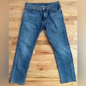 Levi’s 502 Taper